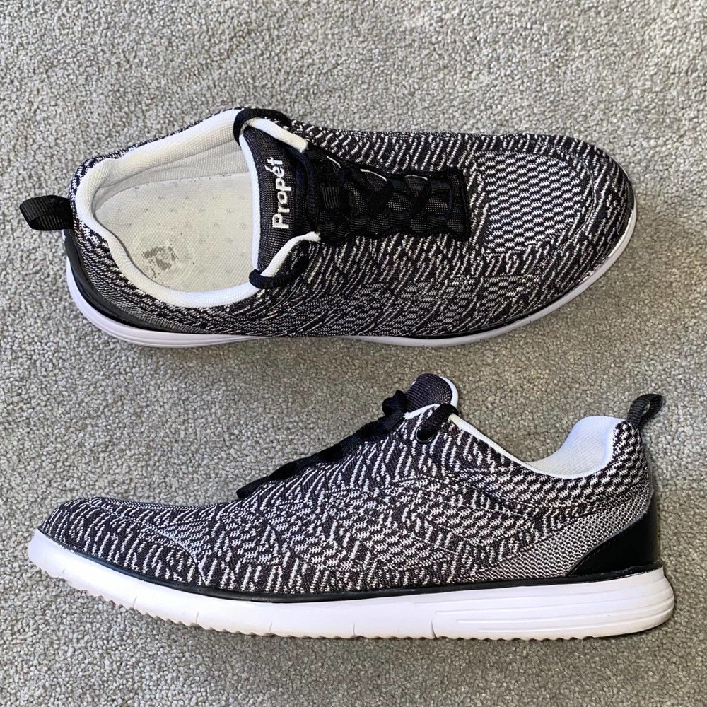 9.5 Propet TravelFit Pro Black & White Womens Sneakers Shoes - Picture 8 of 8